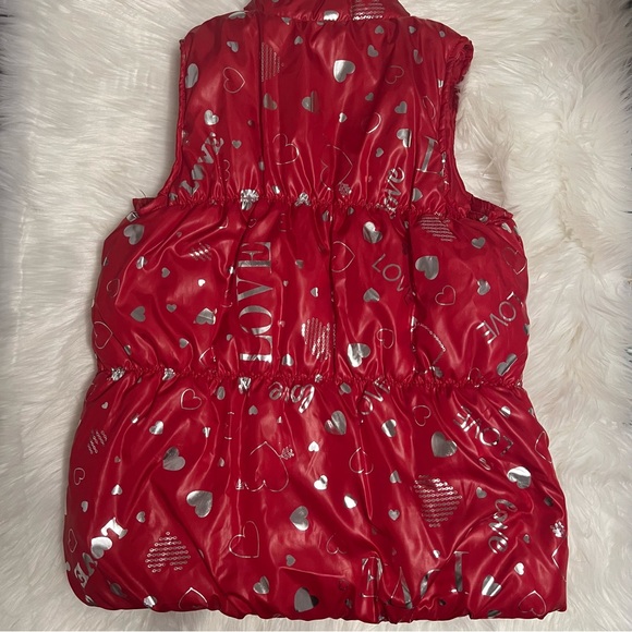 Girls red and silver vest size L 10/12 in girls. Great condition - Picture 10 of 10